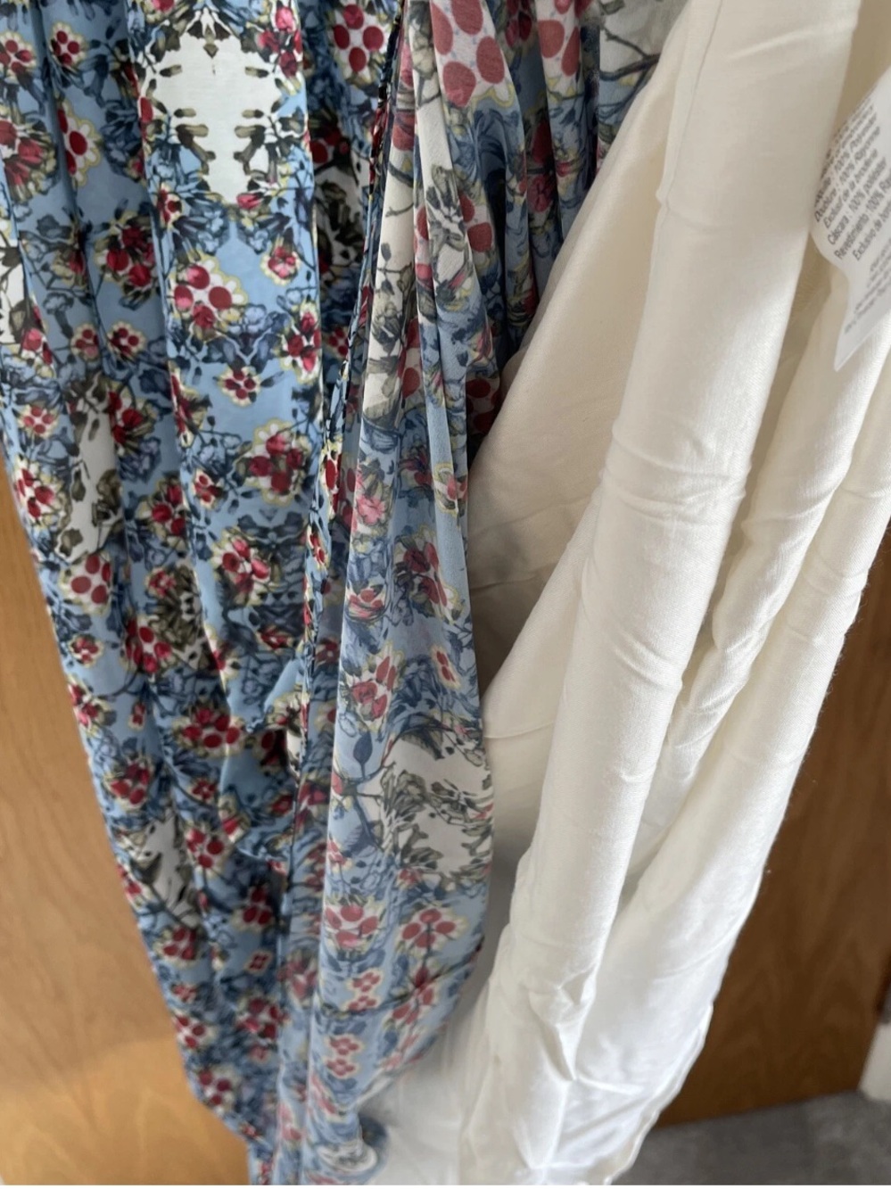 Bhanuni by Jyoti Adelise Beaded Maxi Dress🌺 - Picture 16 of 16